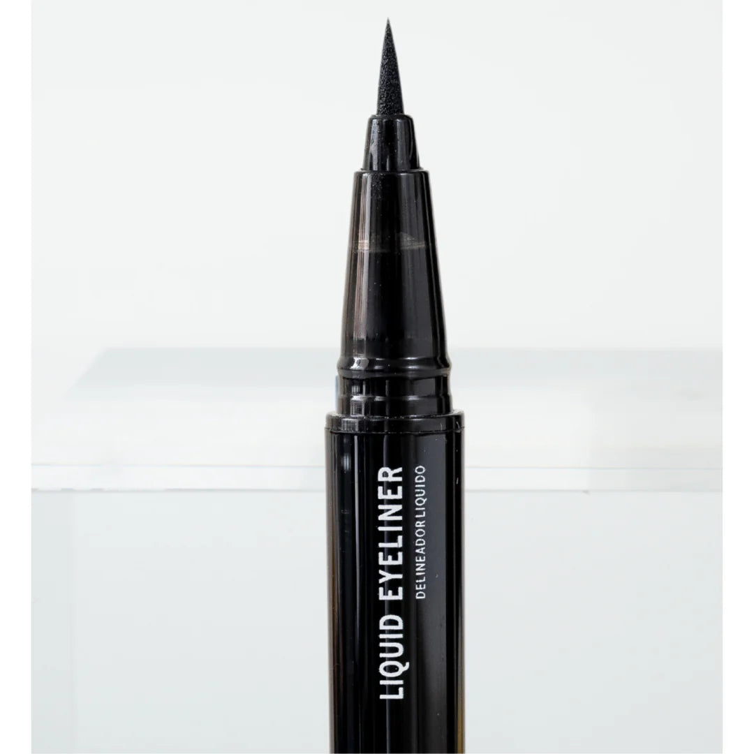DELINEADOR LIQUIDO NEGRO ANIKA