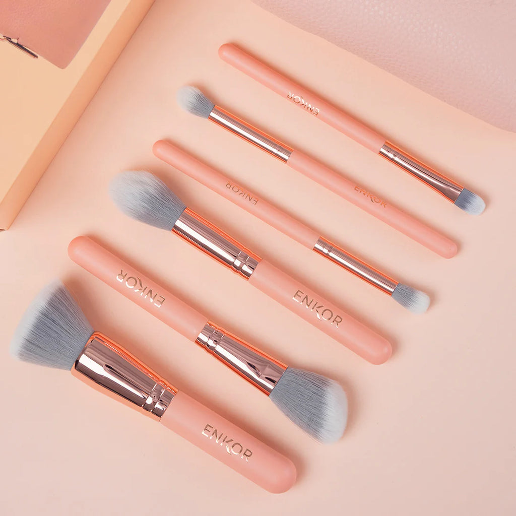 SET DE BROCHAS ENKOR