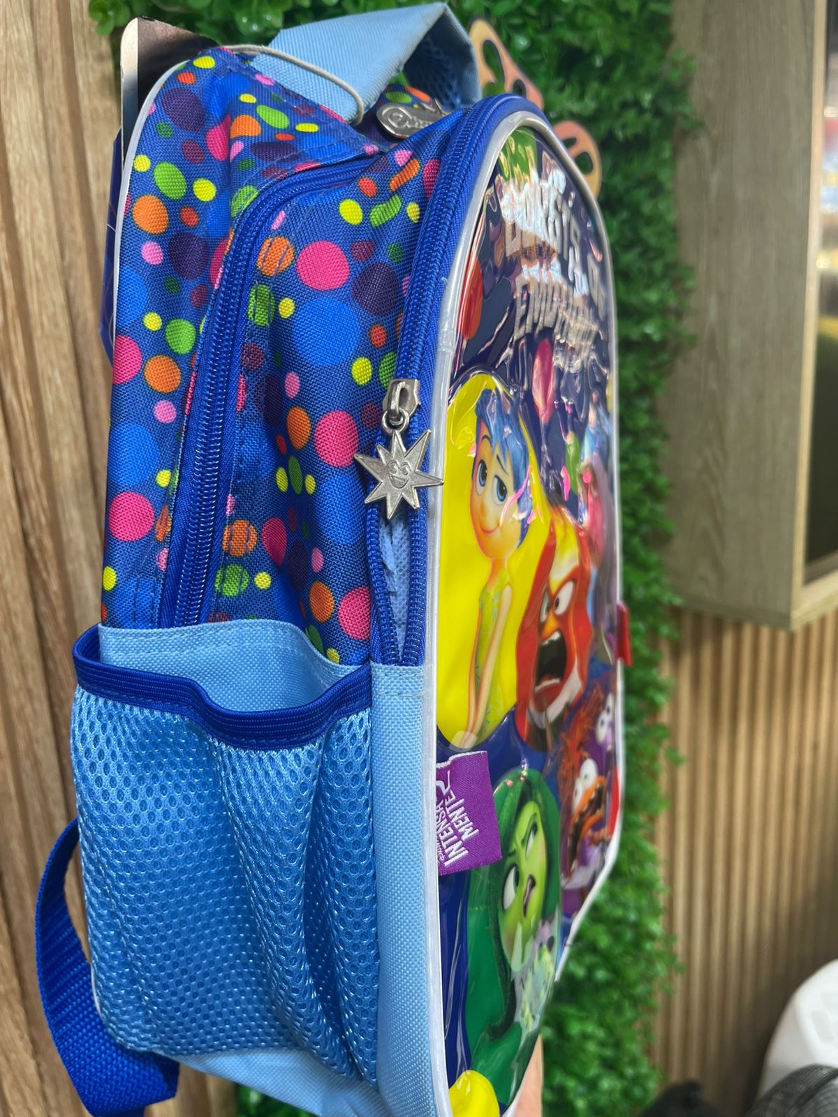 MORRAL PRIMAVERA PERSONAJES INTENSAMENTE 2 NIÑA 13